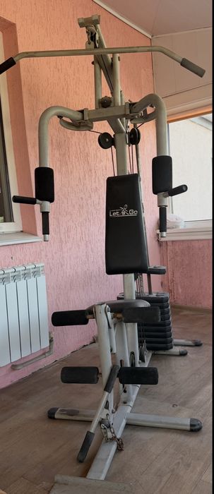Продается многофункциональный силовой тренажер