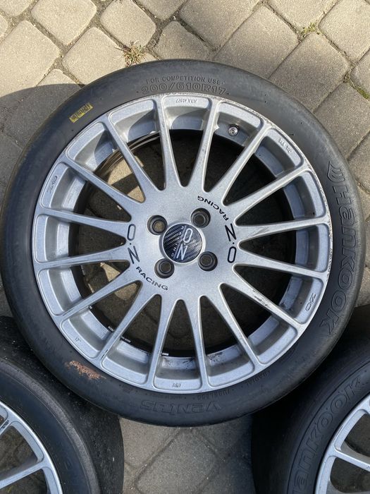 Oz Superturismo Gt 17" 7J, ET40, 4x100, Hankook C52