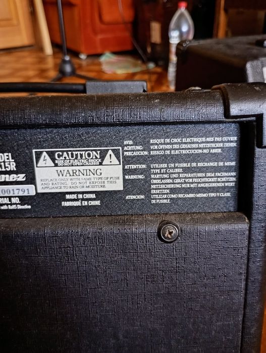 Комбоусилитель Ibanez TBX15R