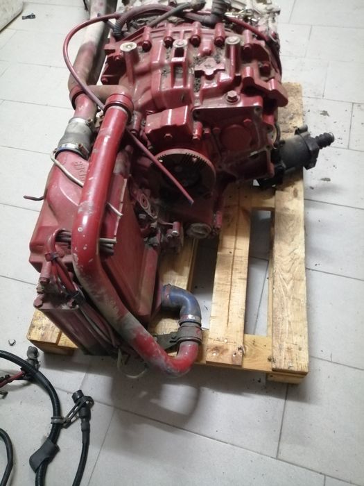 Caixa de velocidades ZF ASTRONIC 12AS 2301