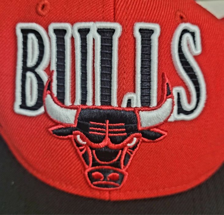 Chicago Bulls Mitchell & Ness 100% wełna czapka z daszkiem unisex