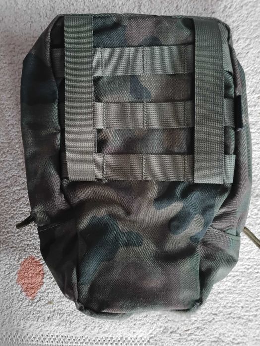 Kieszeń dedykowana na maskę typu MP5/ uniwersalna
