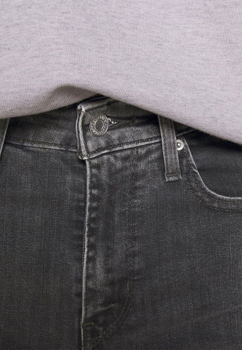 Jeansy skinny fit Levi`s 31