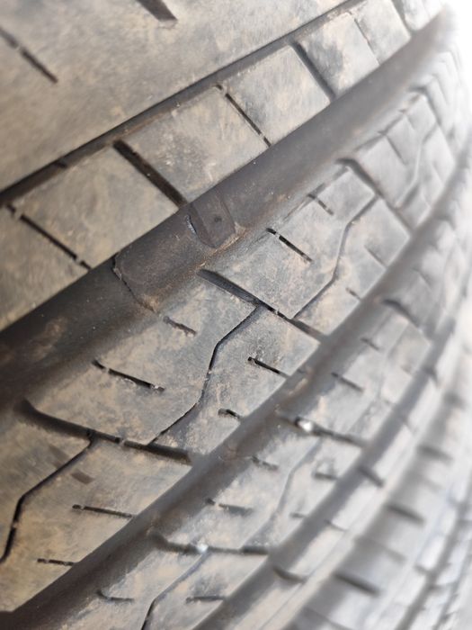 Pneus 205/65r16C Three A 85% piso