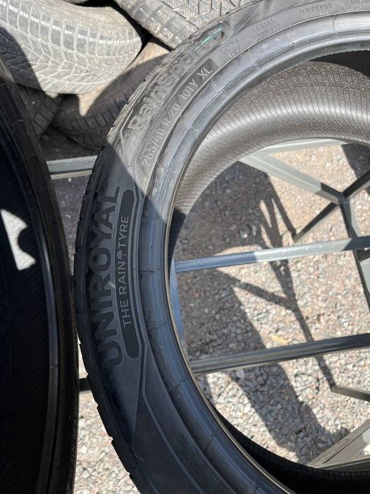Шины БУ 255 40 R 20 UNIROYAL rainsport 5 Лето Комплект резина