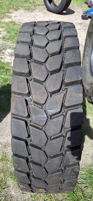 Opona Pirelli 315,80,22.5 TG:01