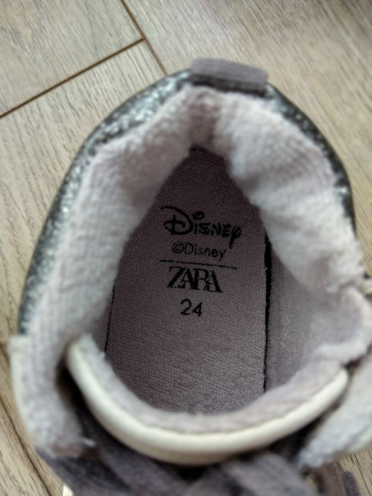 Zara. Хайтопи на дівчинку, Minnie Mouse