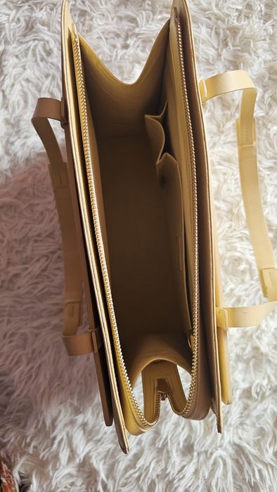 Louis Vuitton Epi croisette PM Vanilla