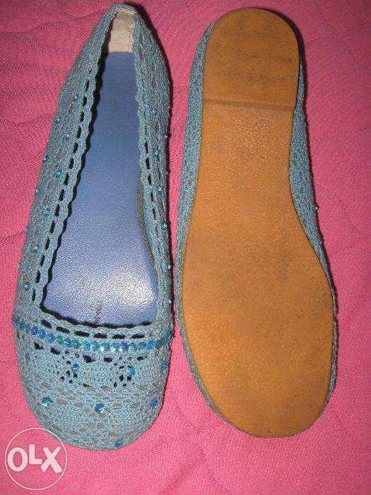 Красивые голубые балетки