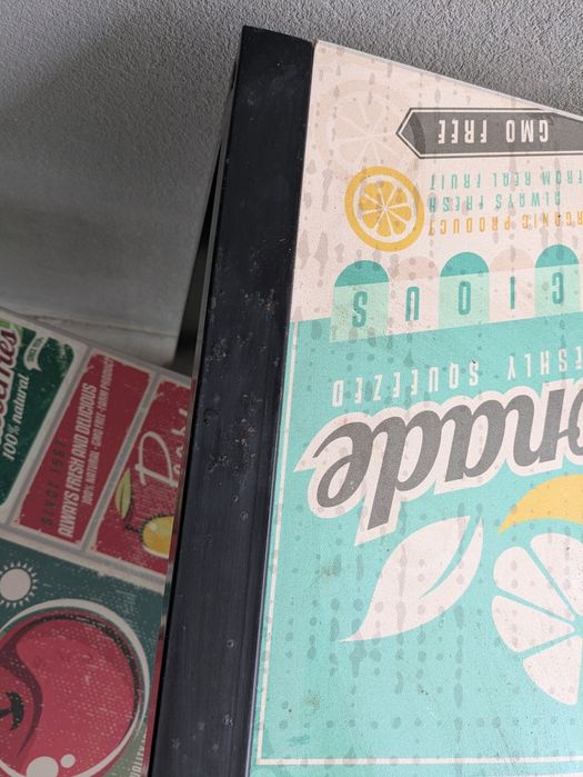 Mesa de exterior com 4 cadeiras