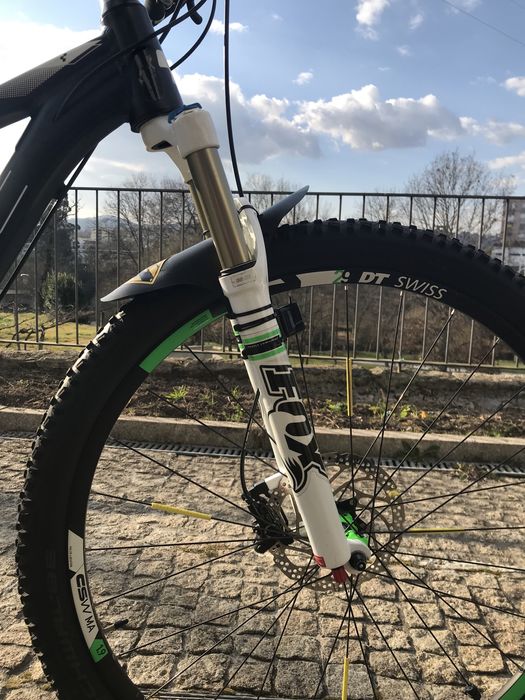 Biclicteta BTT Cube Roda 29