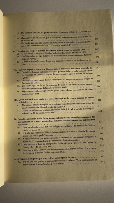 Livro - Escândalos da Monarquia Portuguesa
