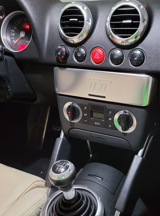 Audi TT Quattro 225 Line  RS V6 - Exclusivo