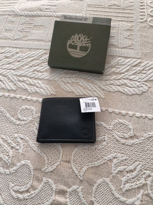 Carteira da Timberland nova.