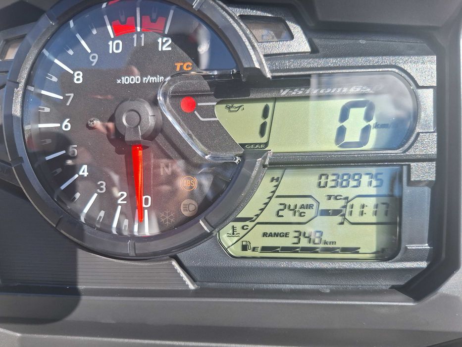 SUZUKI DL 650 (vstrom)