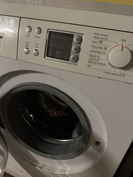 Máquina de lavar roupa Bosch Logixx 8 - Sensitive