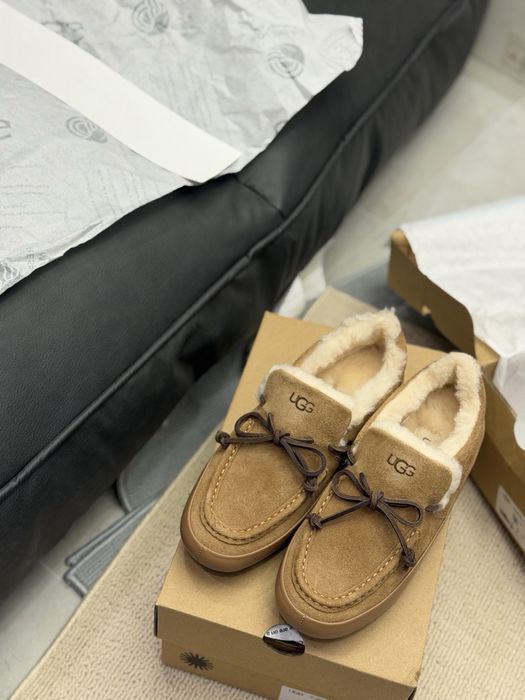 Ugg 2026 під замовлення