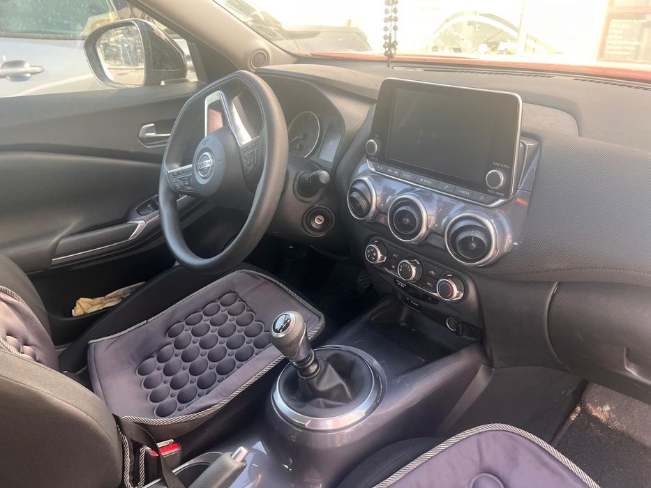 Nissan Juke vermelho como novo
