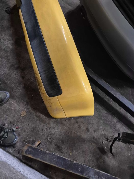 audi s3 8l zderzak tył srebrny żółty