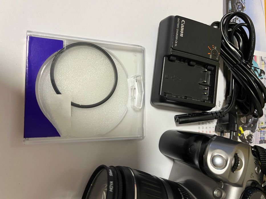 CANON EOS 300 D usada