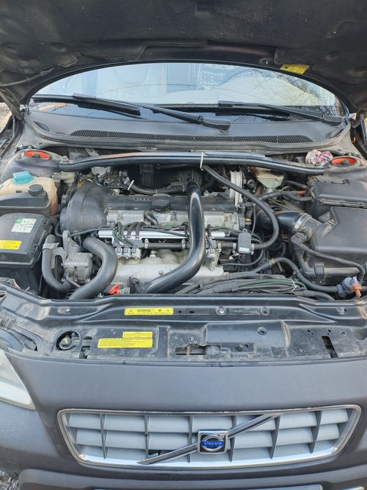 Авто Вольво хс70