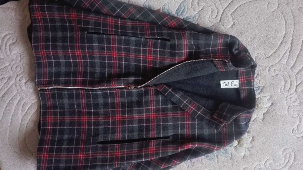 Модний кейп-пончо