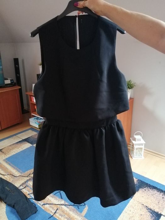 Śliczna Sukienka wizytowa stan idealny