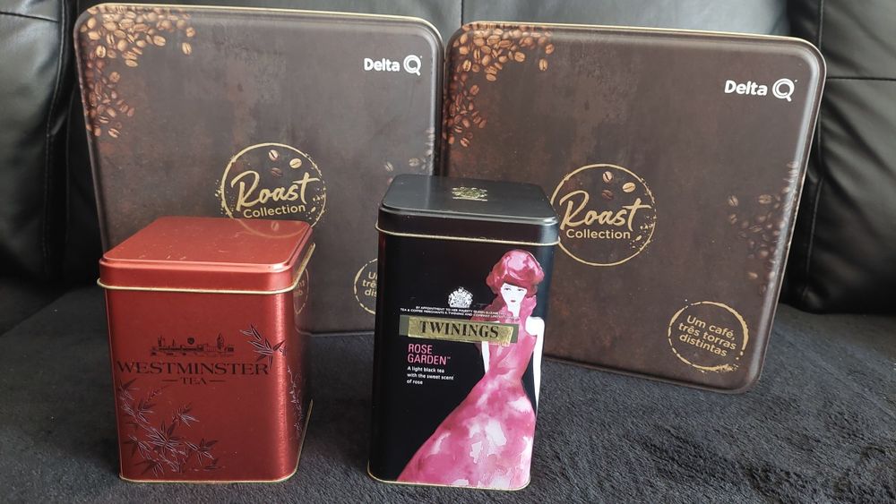 Latas para chá ou café com tampa