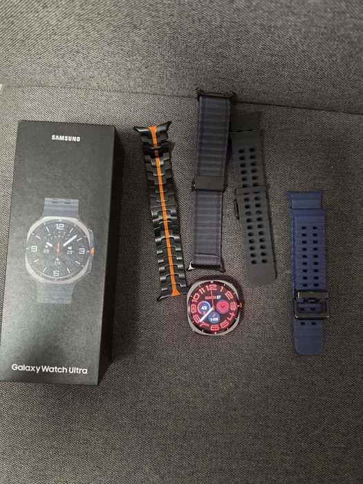 Samsung galaxy watch ultra Titanium Silver