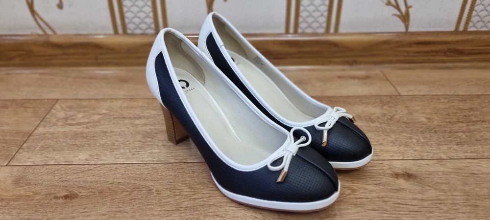 Жіночі туфлі, розмір 36