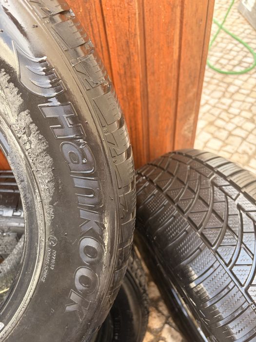 Vendo comjunto de 4 pneus e jantes 18 quase novos