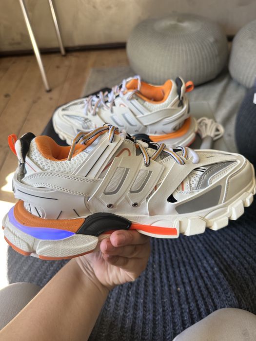 Tenis Balenciaga TrackLed