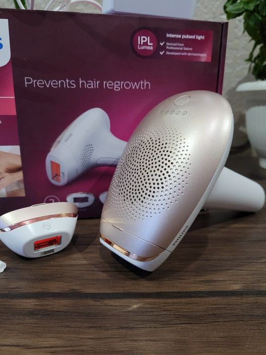 Фотоепілятор Phillips  Lumea Advanced SC1997/00