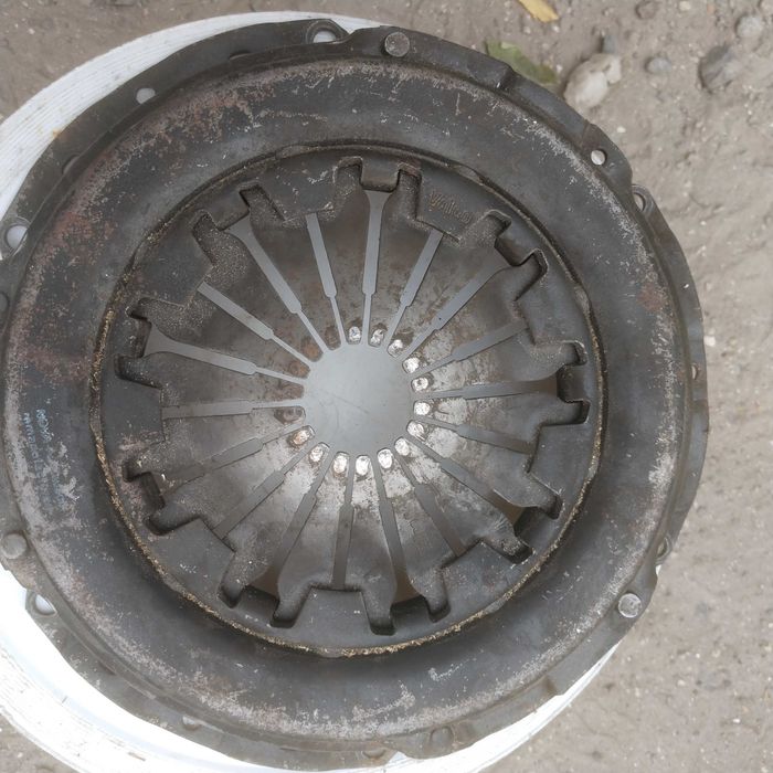 Продам счеплення до Volkswagen