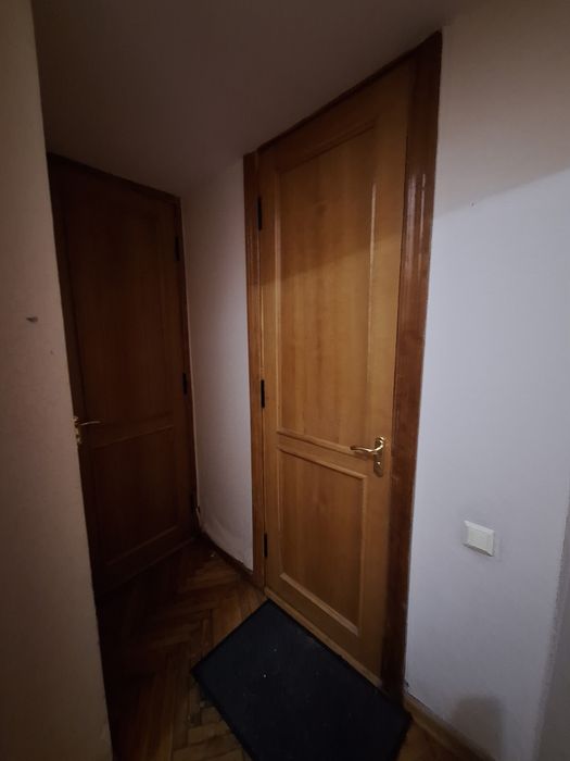 Інститутська, б.13/4, 44 кв м.Світло ЗАВЖДИ! Царський будинок 15000грн