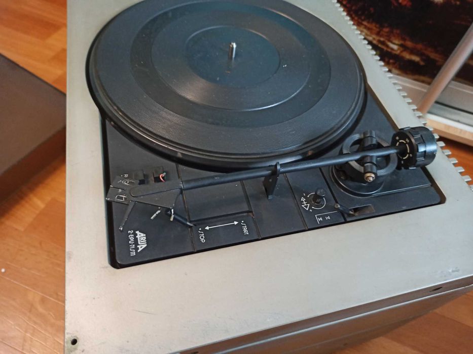 Романтика-МЭ 222С усилитель касетний виниловий магнітофон БЕЗКОШТОВНА