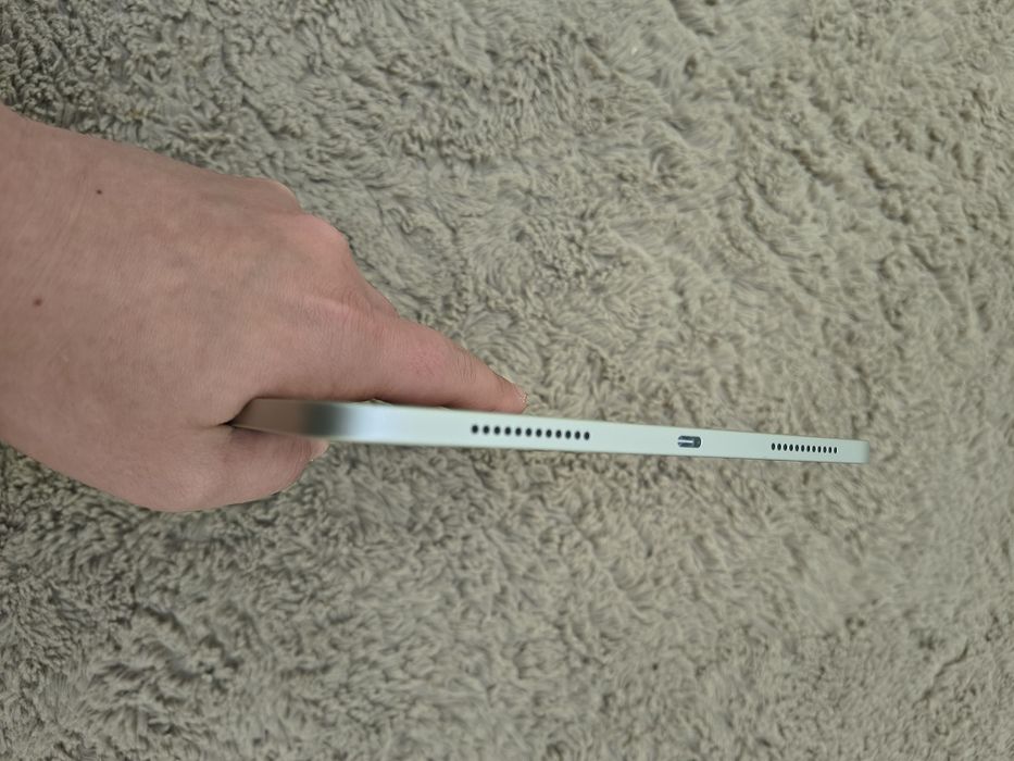 Vendo iPad 11 128GB - 1 mês de uso