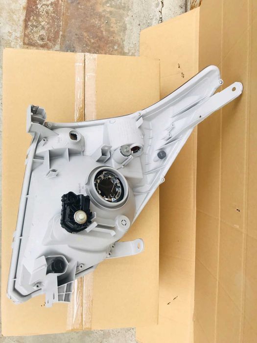 Фара передняя левая Toyota Prado 120, Тойота Прадо 120