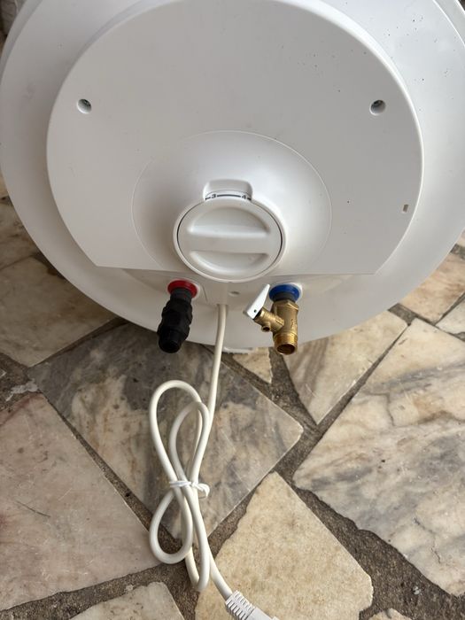 Termo acumulador Vulcano 30L Novo