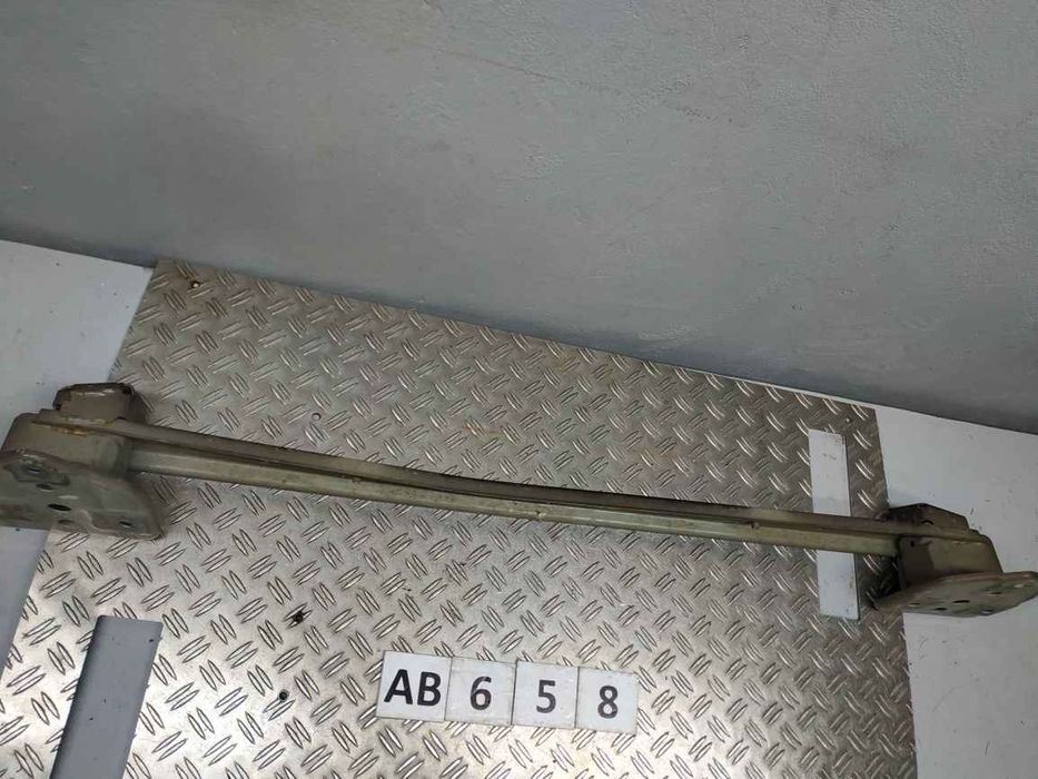 Mitsubishi Eclipse Cross 2017- підсилювач бампера зад UB0658 6410D224