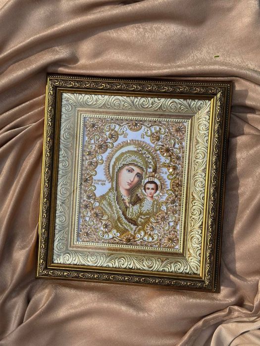 Вінчальні ікони вишиті бісером