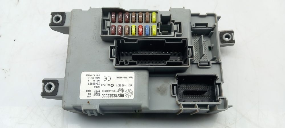Caixa fusíveis / SAM / BSI OPEL Combo Furgão/Combi (X12)