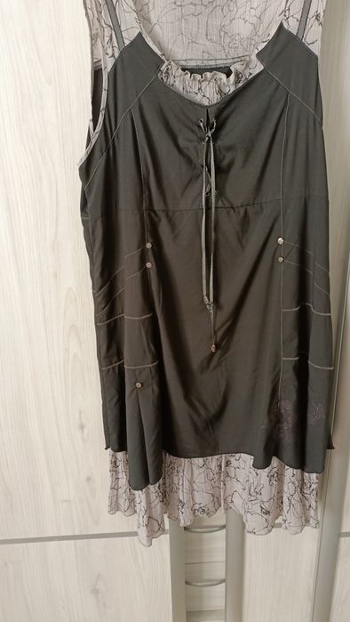 Sukienka czarna z szarym, na letnie dni, cieniutka 42/44