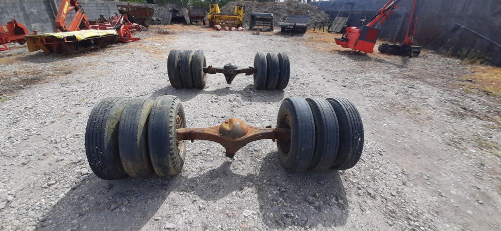 Conjunto de eixos reforçado