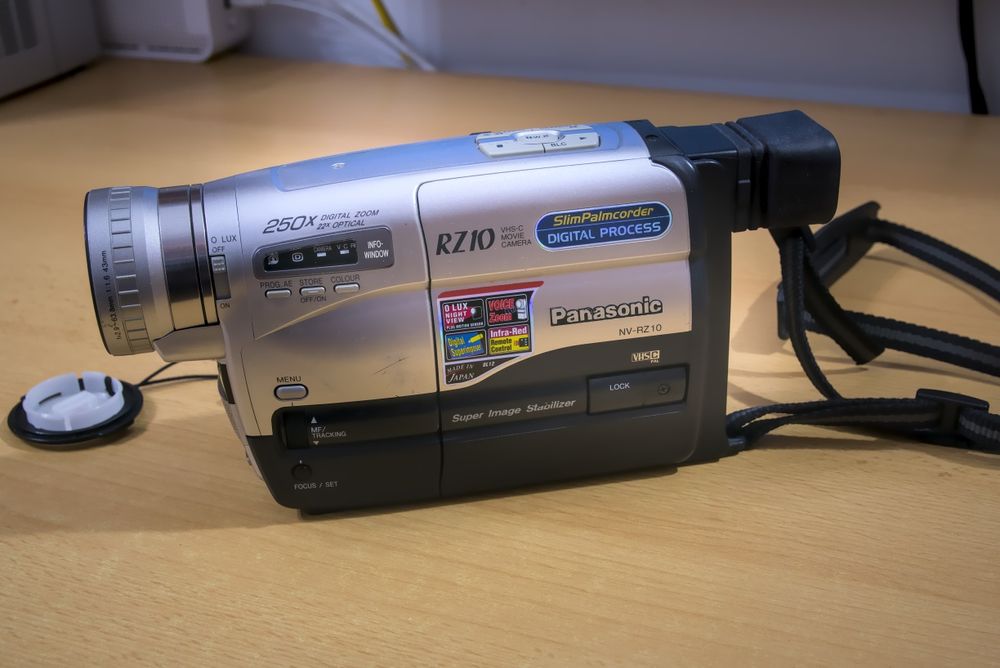 Kamera video PANASONIC NV-RZ10