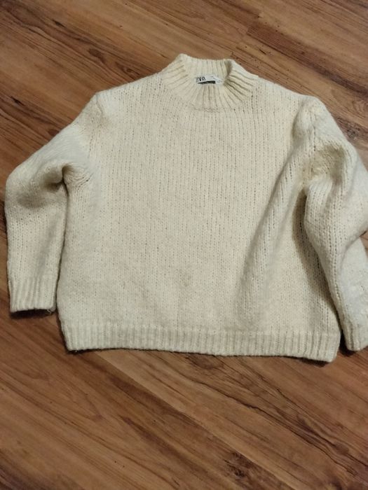 Sweter kremowy S