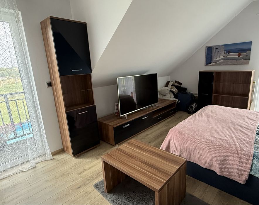 Meble do salonu salonowe komoda witryna szafka rtv stolik połysk solid