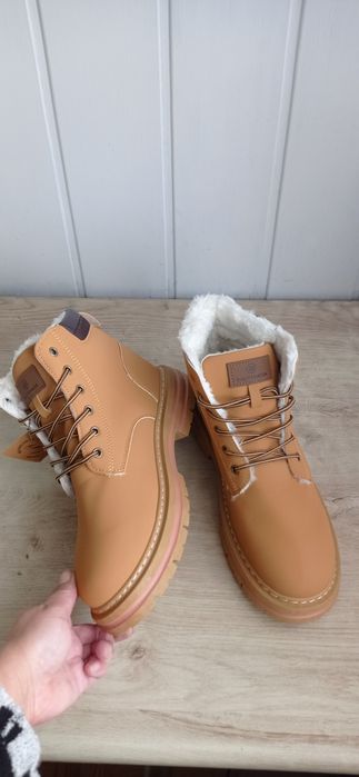 Buty zimowe 43-27,5 cm
