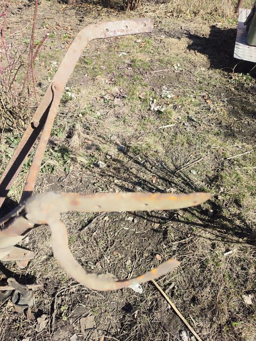 Продам плуг кіний