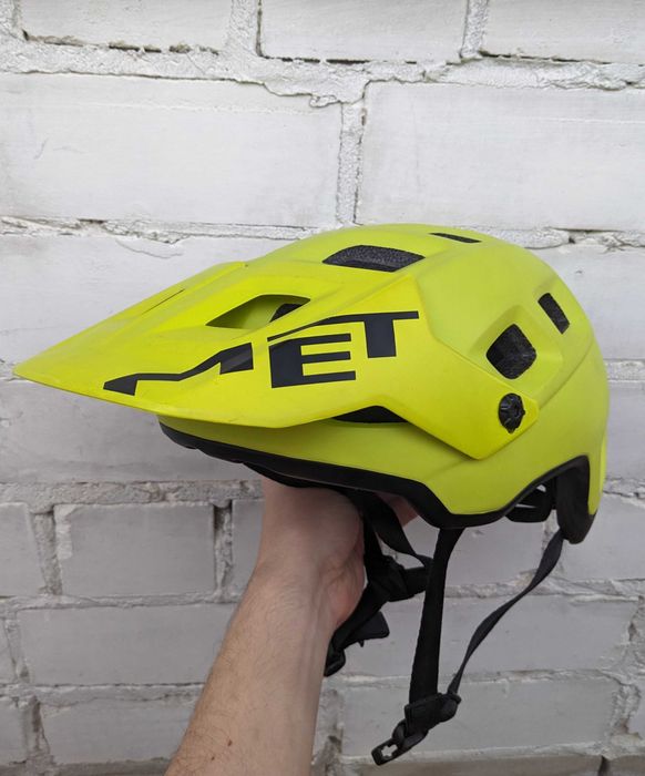 Велошолом MET Terranova CE Lime Green / Matt розмір S